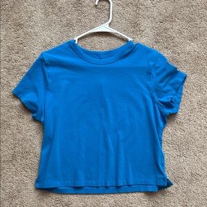 lululemon cropped cates poolside tee